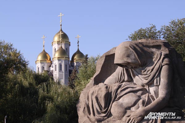 Церковь на мамаевом кургане фото